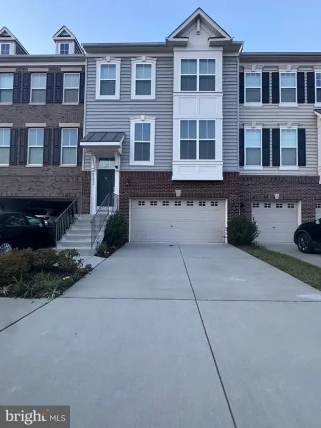 42628 Oak Park Sq, Ashburn
