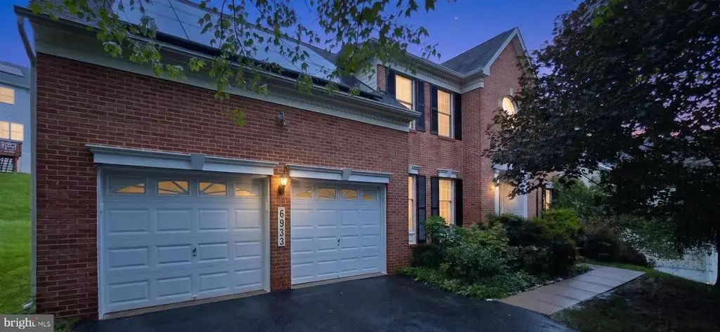 6933 Sandy Creek Ct, CLARKSVILLE