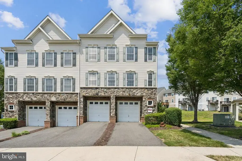 2807 Chinkapin Oak Ln, WOODBRIDGE
