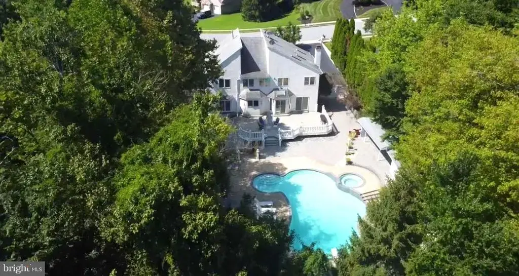 4344 Trophy Dr, UPPER CHICHESTER