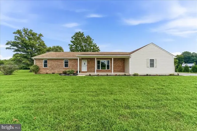 111 Sycamore Ln, Townsend