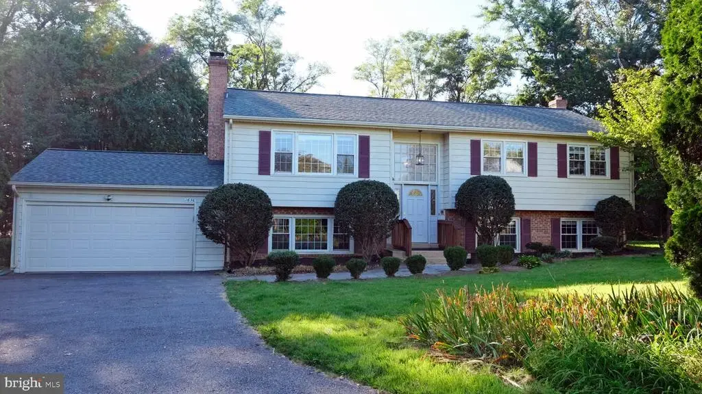 1636 Great Falls St, MCLEAN