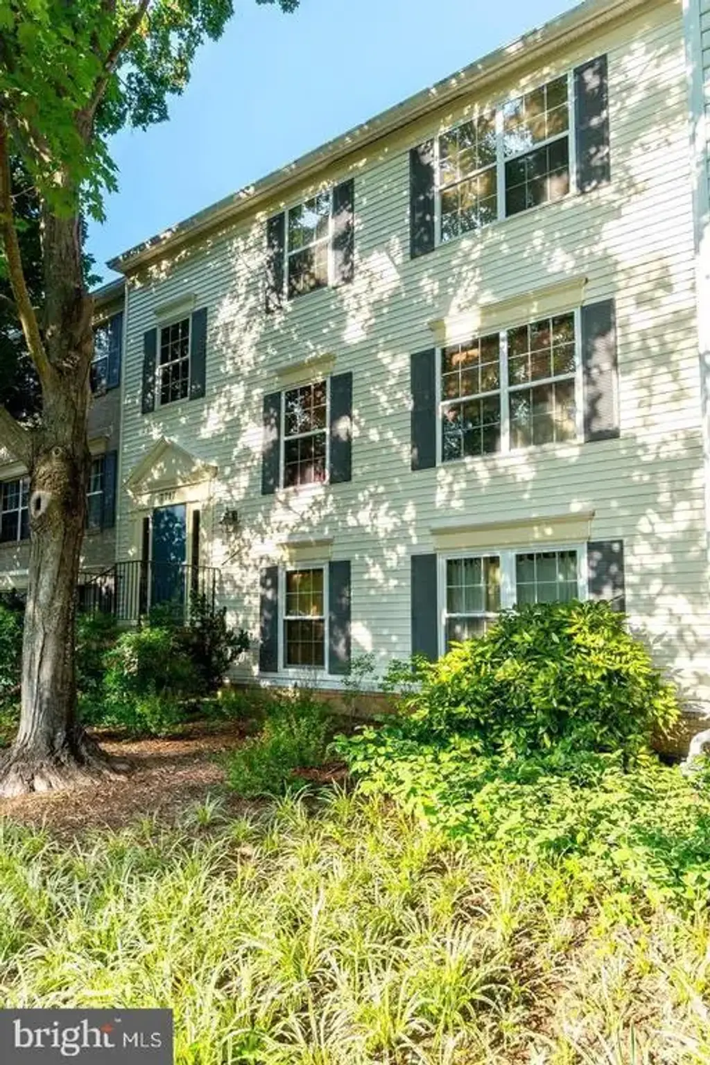 7717 Inversham Dr #115, FALLS CHURCH