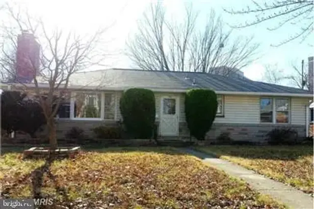 1432 S Greenbrier St, Arlington