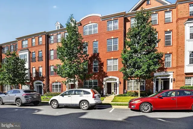 23465 Belvoir Woods Ter, Ashburn
