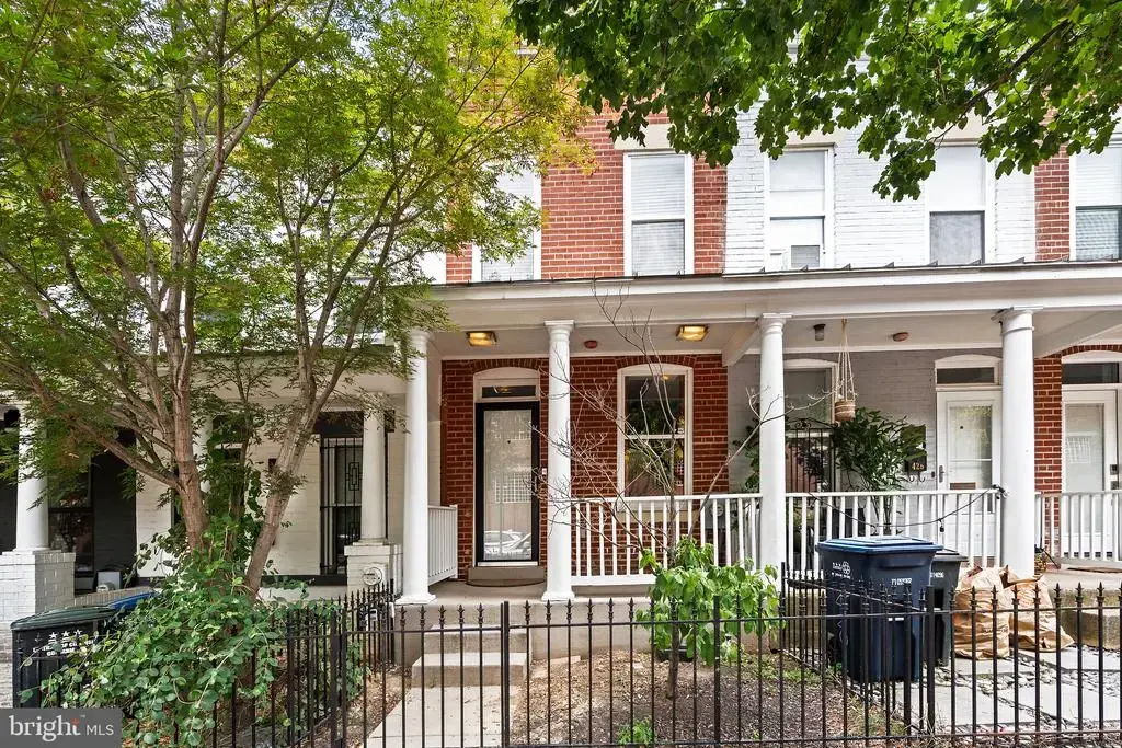424 Oakdale Pl Nw, WASHINGTON