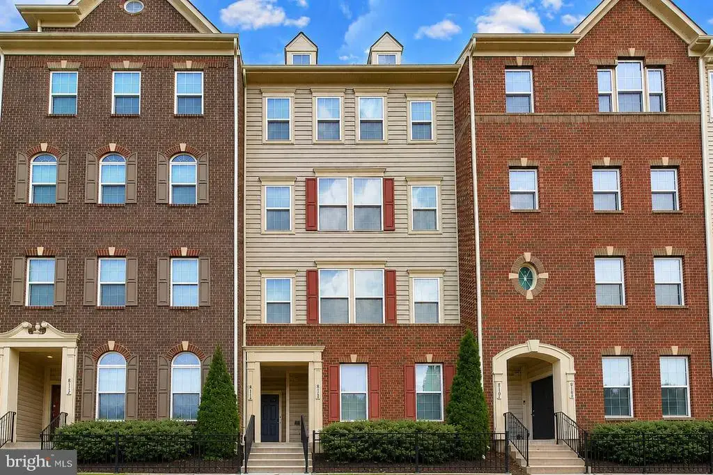 8111 Greenbelt Station Pkwy #302f, GREENBELT