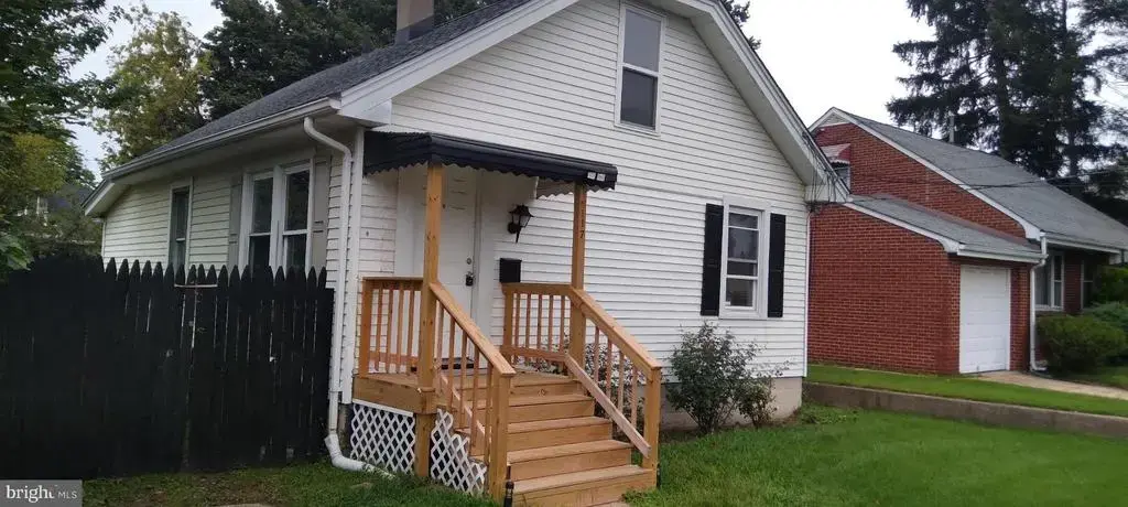 117 Reed Ave, HAMILTON