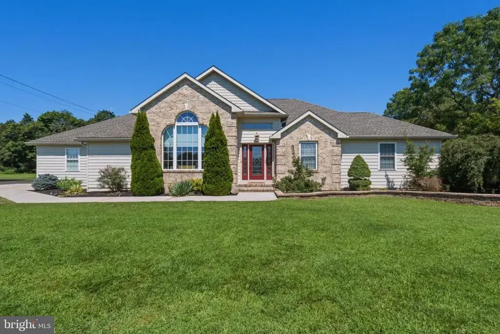 2230 W Main St W, MILLVILLE
