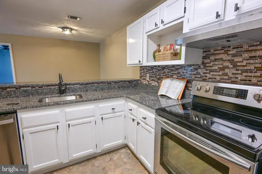 606-g Squire Ln #606-g, BEL AIR