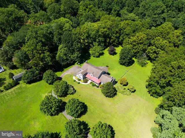 1642b Trappe Church Rd, Darlington