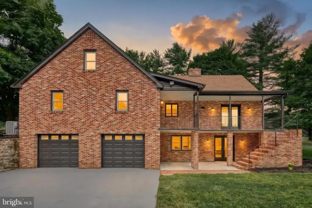 521 Windy Hill Rd, NEW FREEDOM