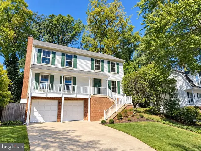 6214 Florence Ln, Alexandria