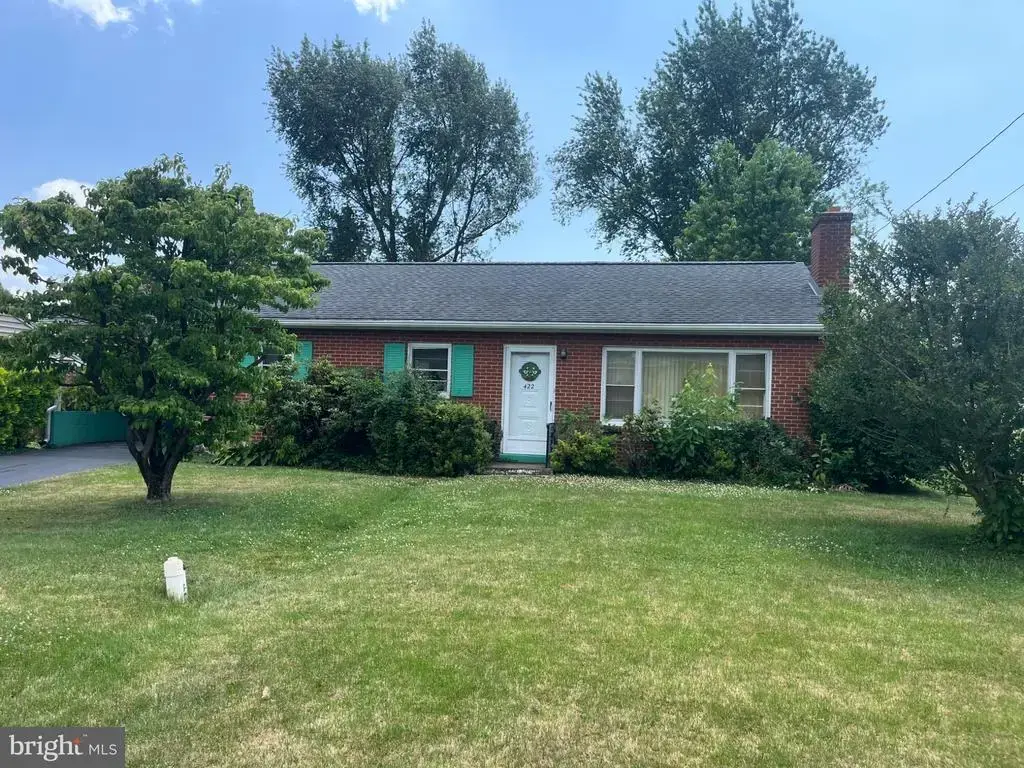 422 Redwood Dr, LANCASTER