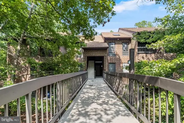 23254 Chestnut Oak Ct #4a, California