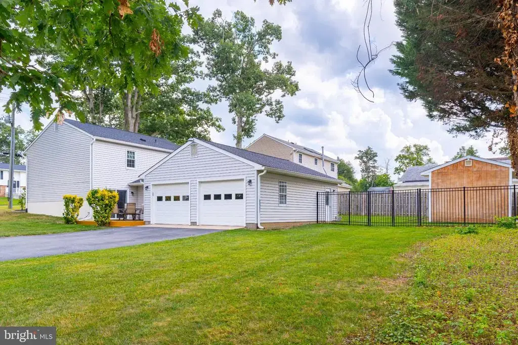 9300 N Laurel Rd, LAUREL