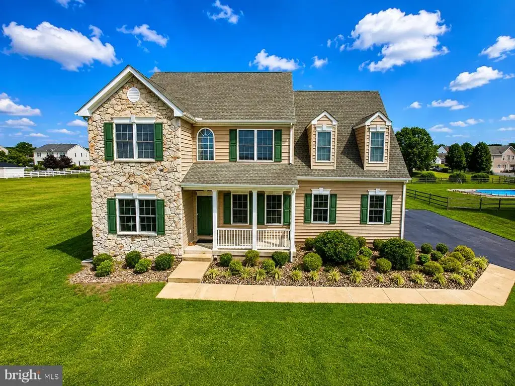 145 Sunrise Dr, CLAYTON