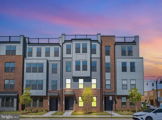 20151 Northpark Drive, Ashburn