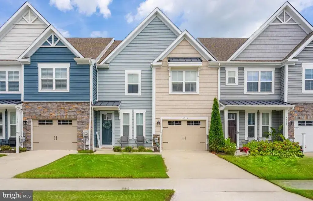 38053 Cross Gate Rd, MILLVILLE