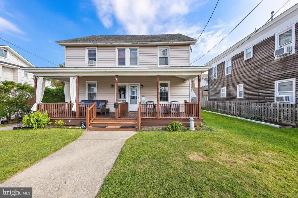 205-207 E Amber St, BEACH HAVEN