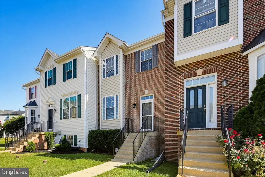 1338 Hill Born Dr, HANOVER