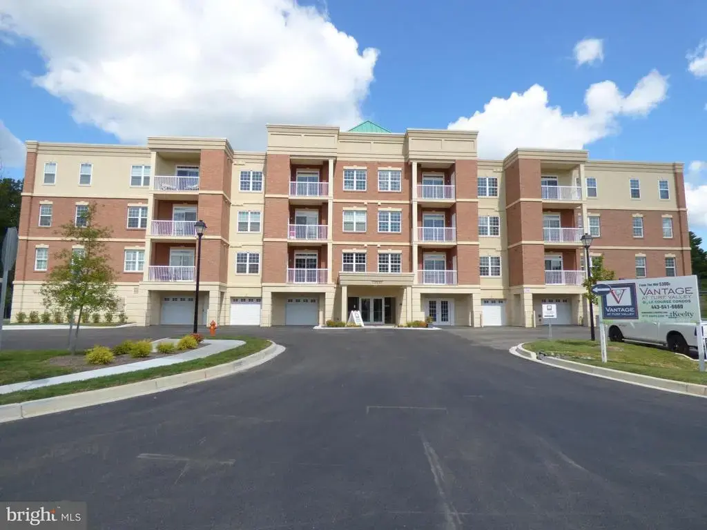 10530 Resort Rd #105, ELLICOTT CITY