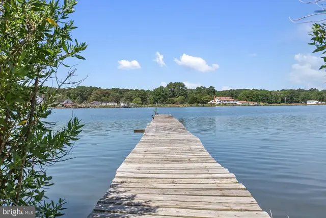 16102 Piney Point Rd, Piney Point
