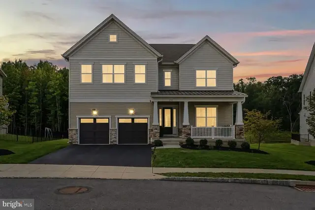 246 Lily Ln, Kennett Square