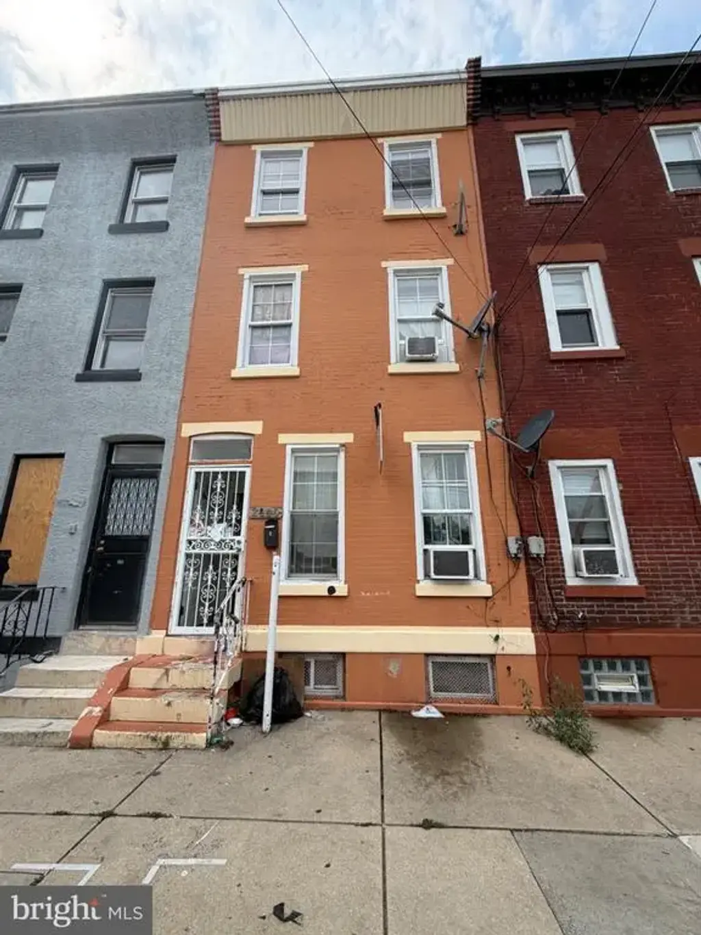 2040 N Franklin St, PHILADELPHIA