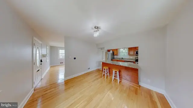 2410 Dexter Ave, Silver Spring