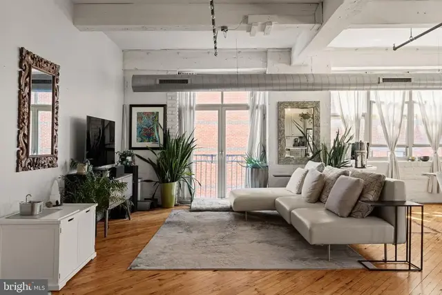 1210-26 Buttonwood St #301, Philadelphia