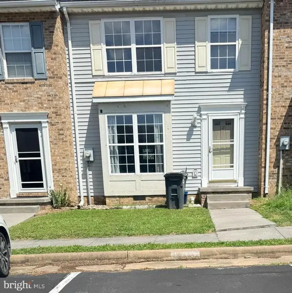 103 Sutton Ct, WINCHESTER