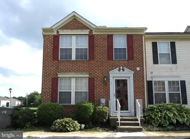 1 E Christina Pl, Newark