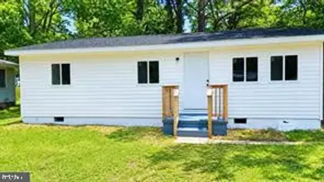 21352 Cambridge Ave, Lexington Park
