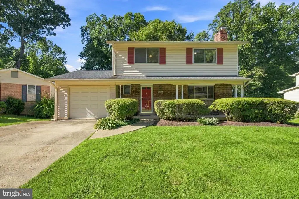 5074 Coleridge Dr, FAIRFAX