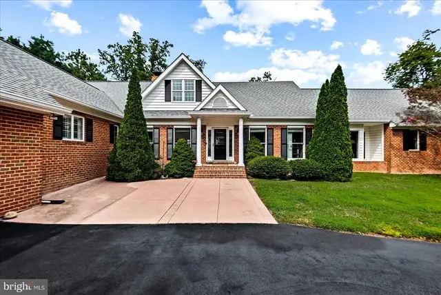 29475 Goose Point Ct, Port Royal