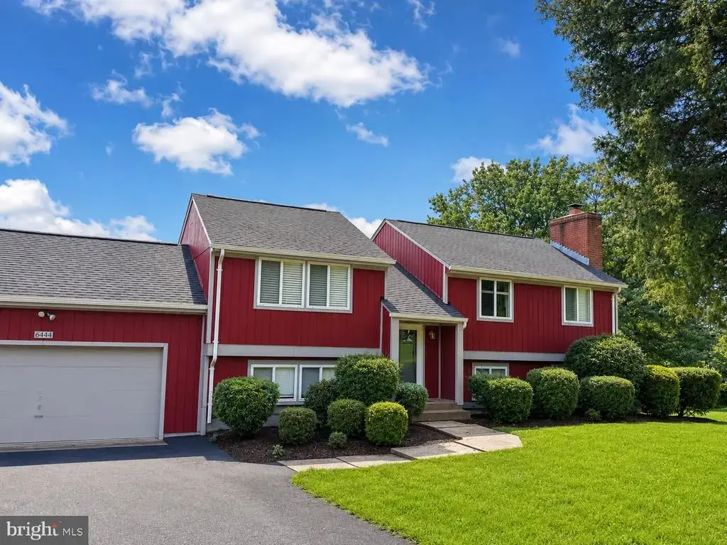 6444 Lancaster Dr, WARRENTON