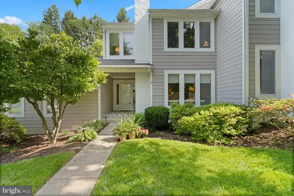 210 Clay Hill Cir, COCKEYSVILLE