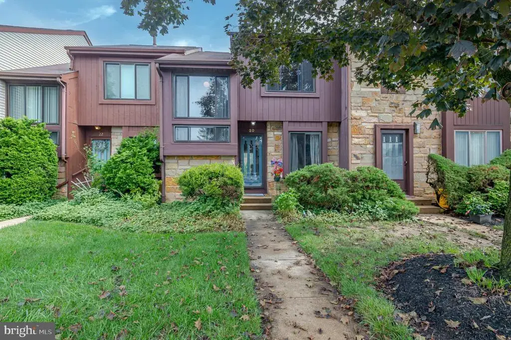 20 Kelly Ct, HAMILTON