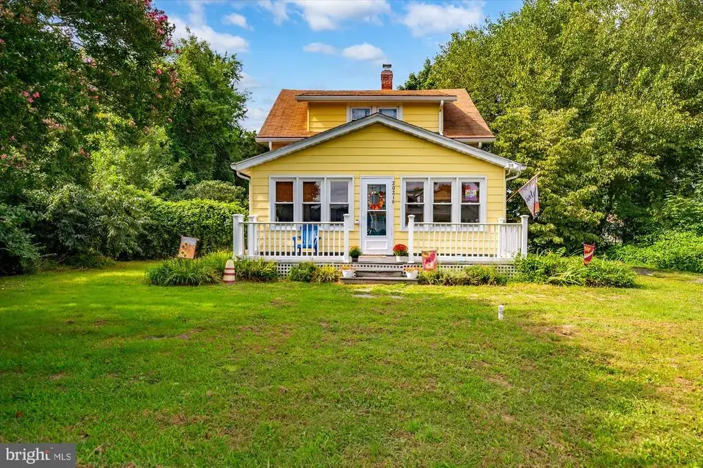 20219 Cedar Beach Rd, MILFORD