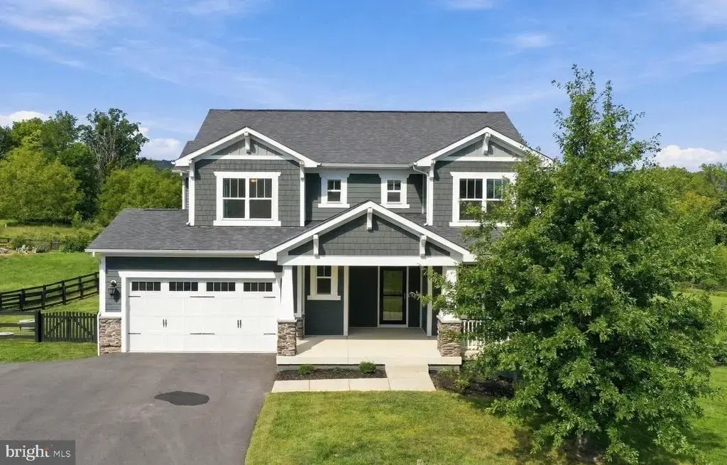 11939 George Farm Dr, LOVETTSVILLE