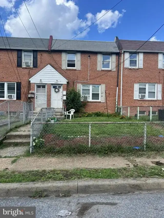 2125 Seneca Rd, Wilmington