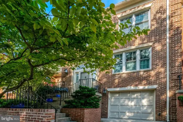 127 Gretna Green Ct, Alexandria