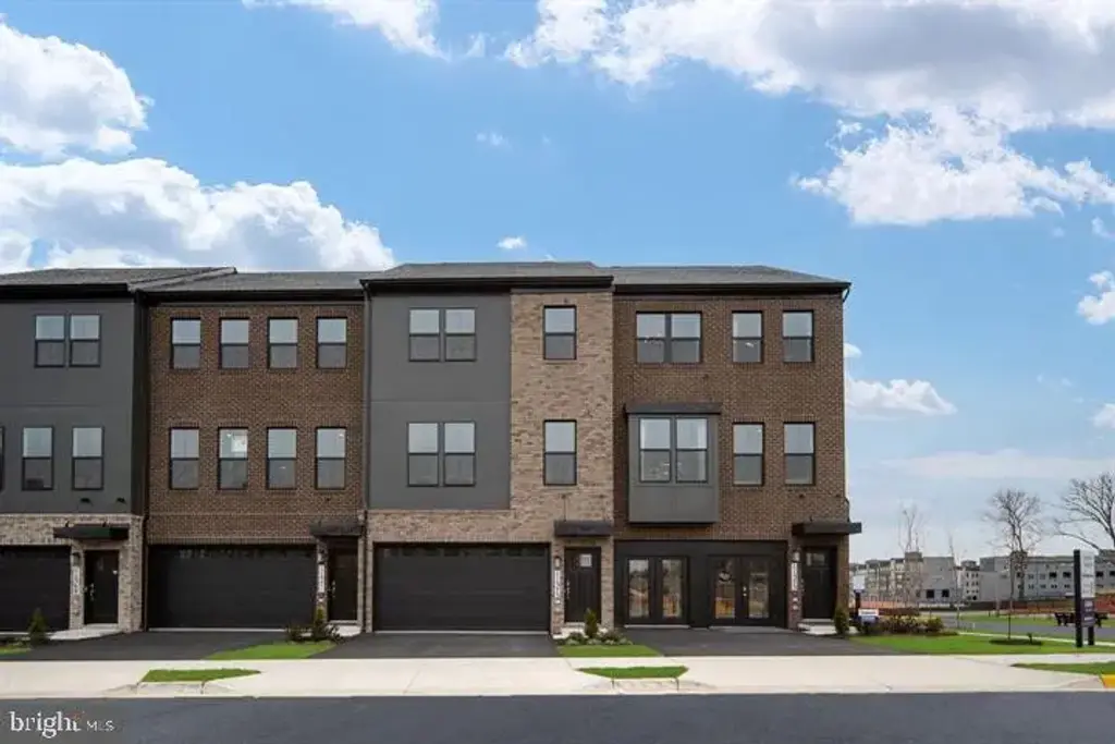 11331 Hypatia Loop, MANASSAS