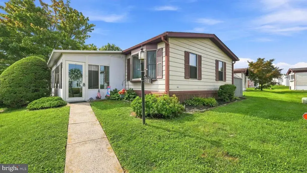 198 Winding Brook, NORTH WALES