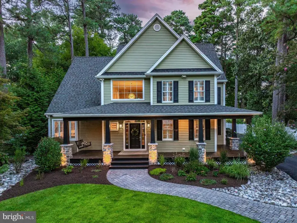 617 Douglas Rd, SALISBURY