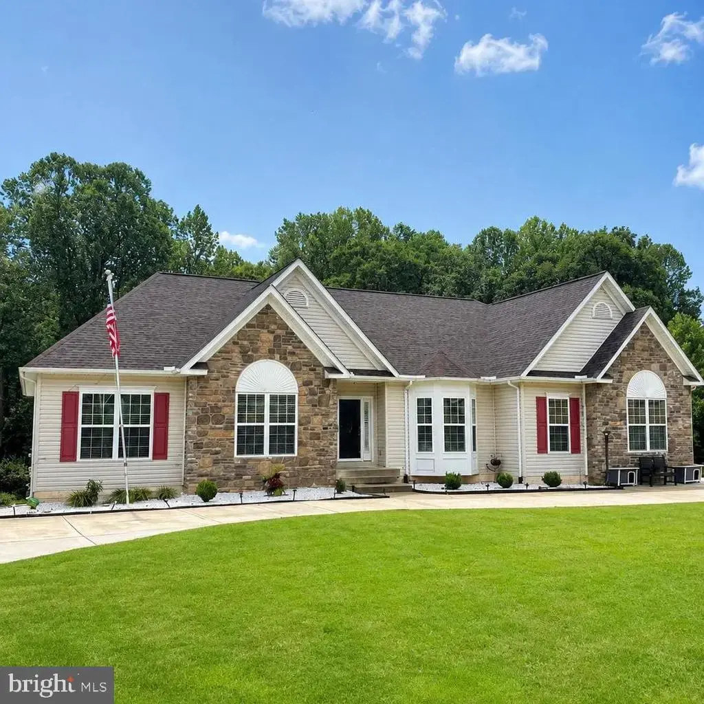 6813 N Stuart Rd, KING GEORGE