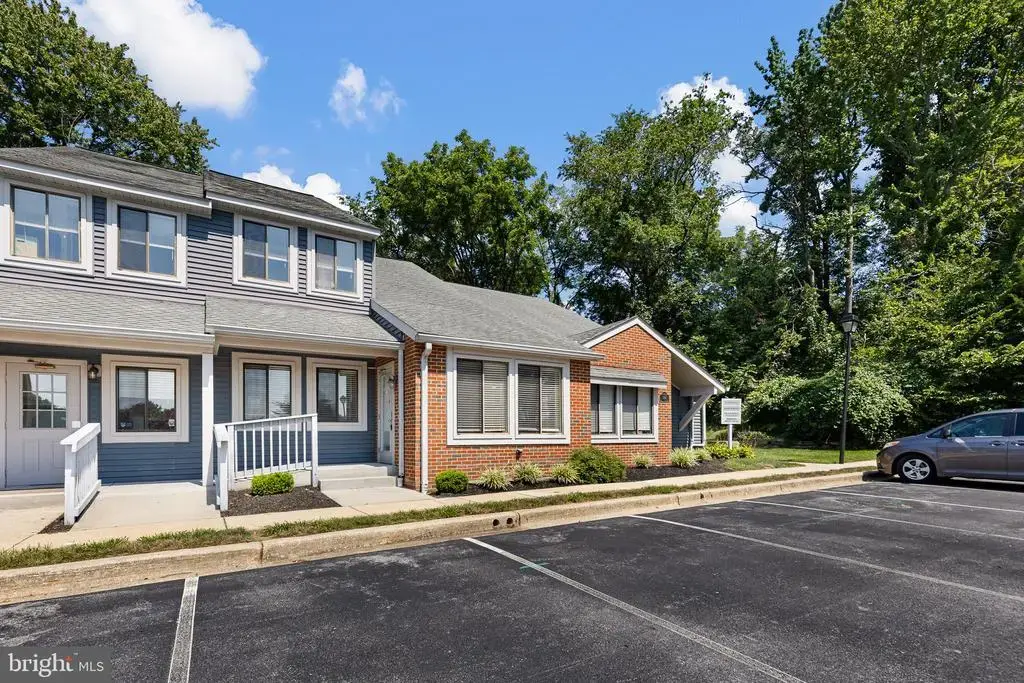 5201 W Woodmill Dr #31, WILMINGTON