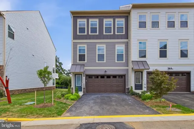 14153 Slate St, Woodbridge