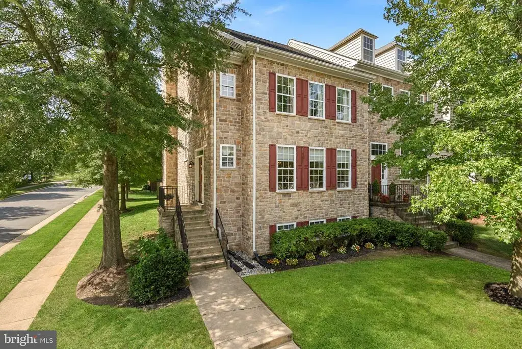 401 Leeds Ridge Ct, PURCELLVILLE